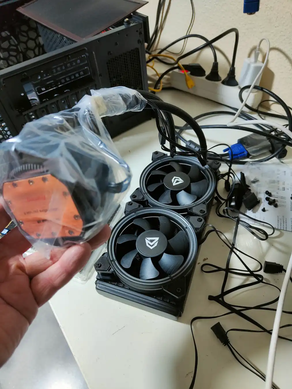Instalación de refrigeración líquida en PC